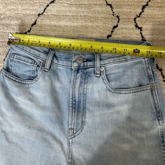 Everlane Cheeky Bootcut Jeans - Picture 6 of 6